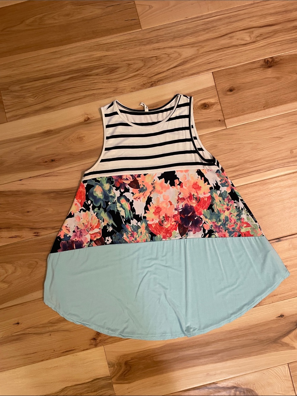 Floral Stripe Mixed-Panel Tank Top in Mint & Navy